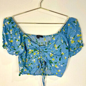 🆕 Ambiance Apparel Blue Floral Center Synch Crop Top